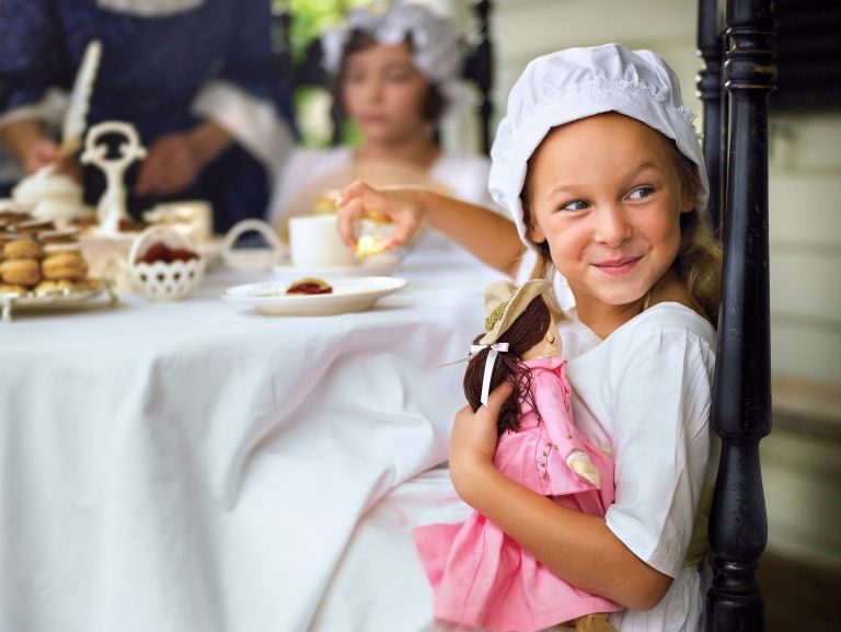 tea with doll at colonial williamsburg hotels