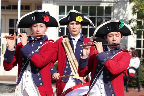 Fifes-and-Drums-of-York-Town