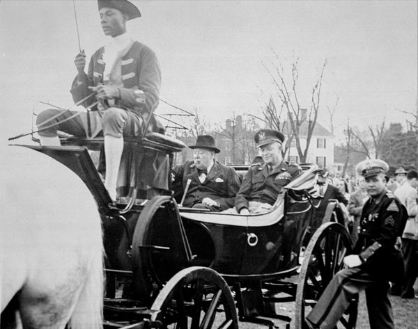 carriage-dedication-colonial-williamsburg