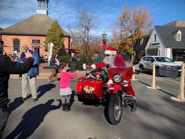 williamsburg side car santa