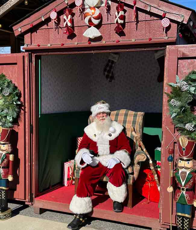 Santa at Williamsburg Christmas Market