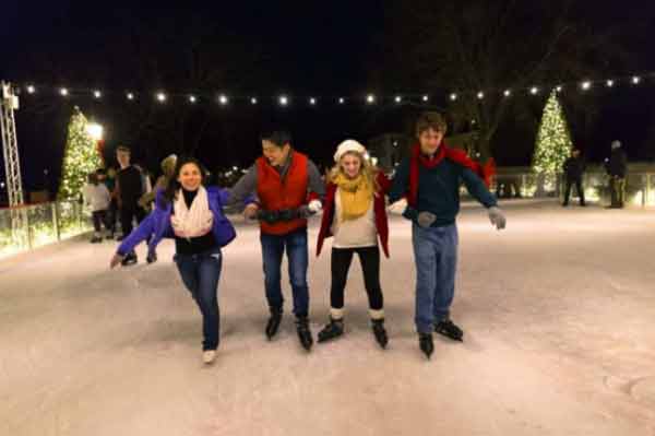 ice-skating-colonial-williamsburg